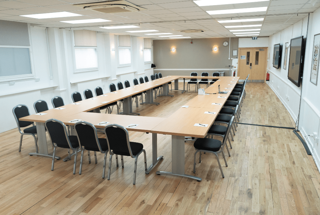 Sleek, modern business venue in London configured for collaborative corporate meetings and executive strategy sessions.