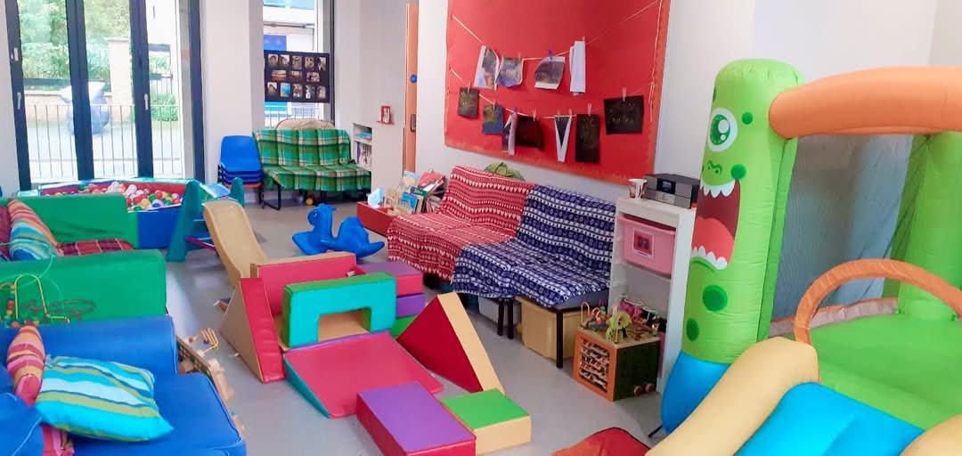 Colourful soft play area inside the Allie Harper Room at Ivy Street Family Centre, Islington, ideal for kids parties and children's activities.