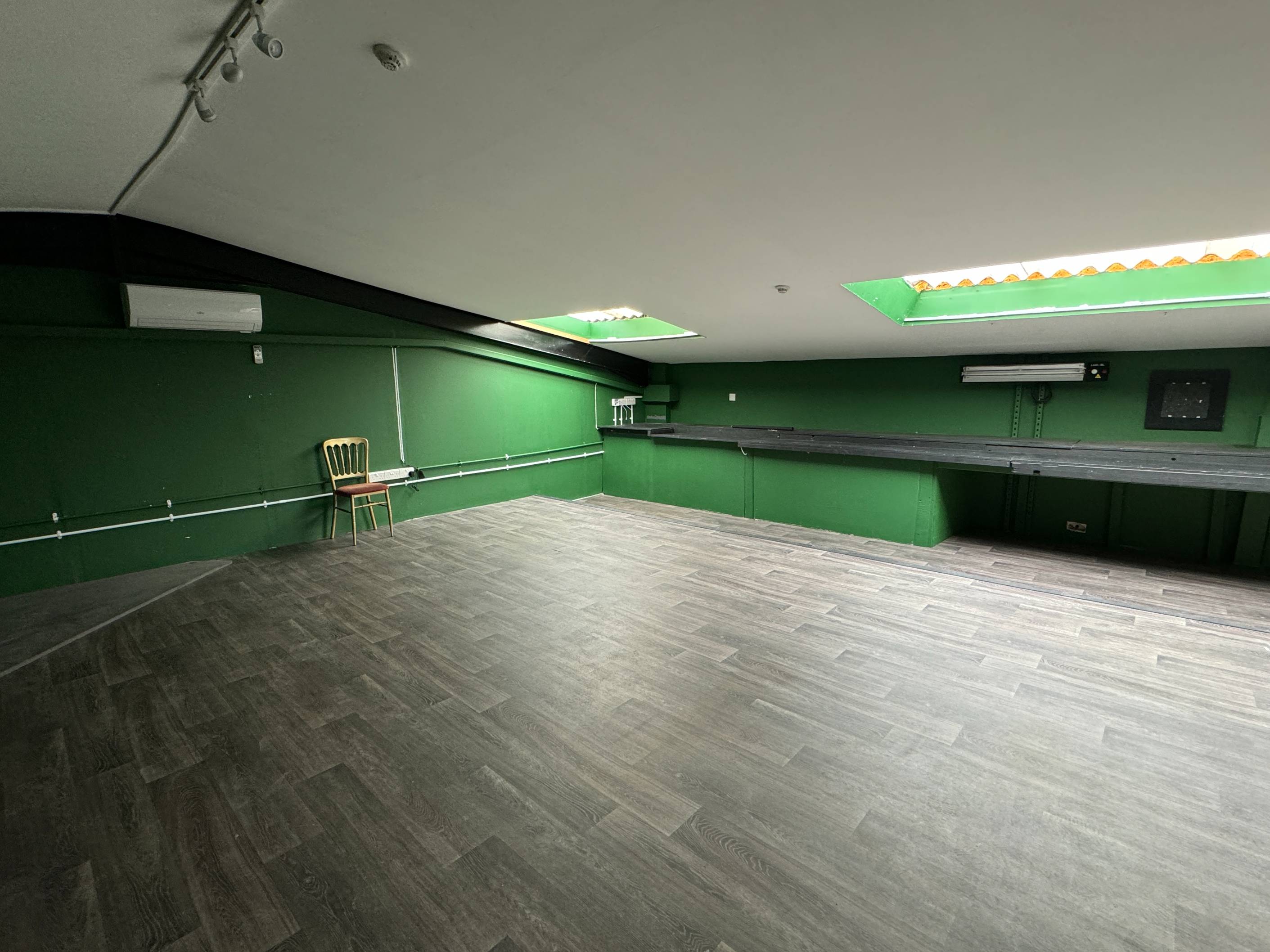 Bright open hall with skylights at Autumn Studios, hosting up to 25 people near Hackney Wick canal side.